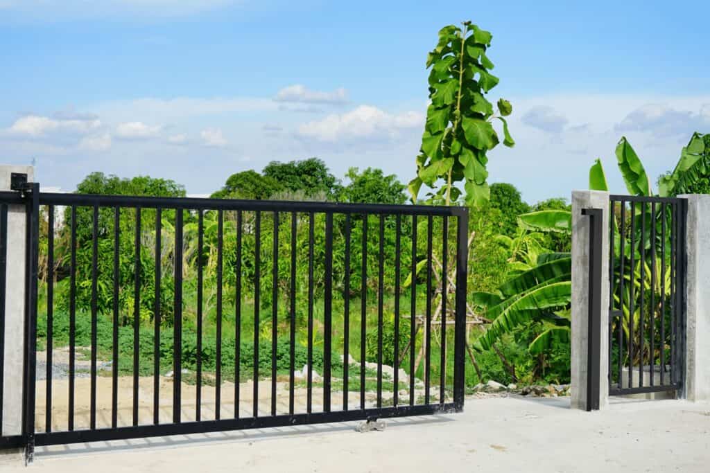 Random Fences
